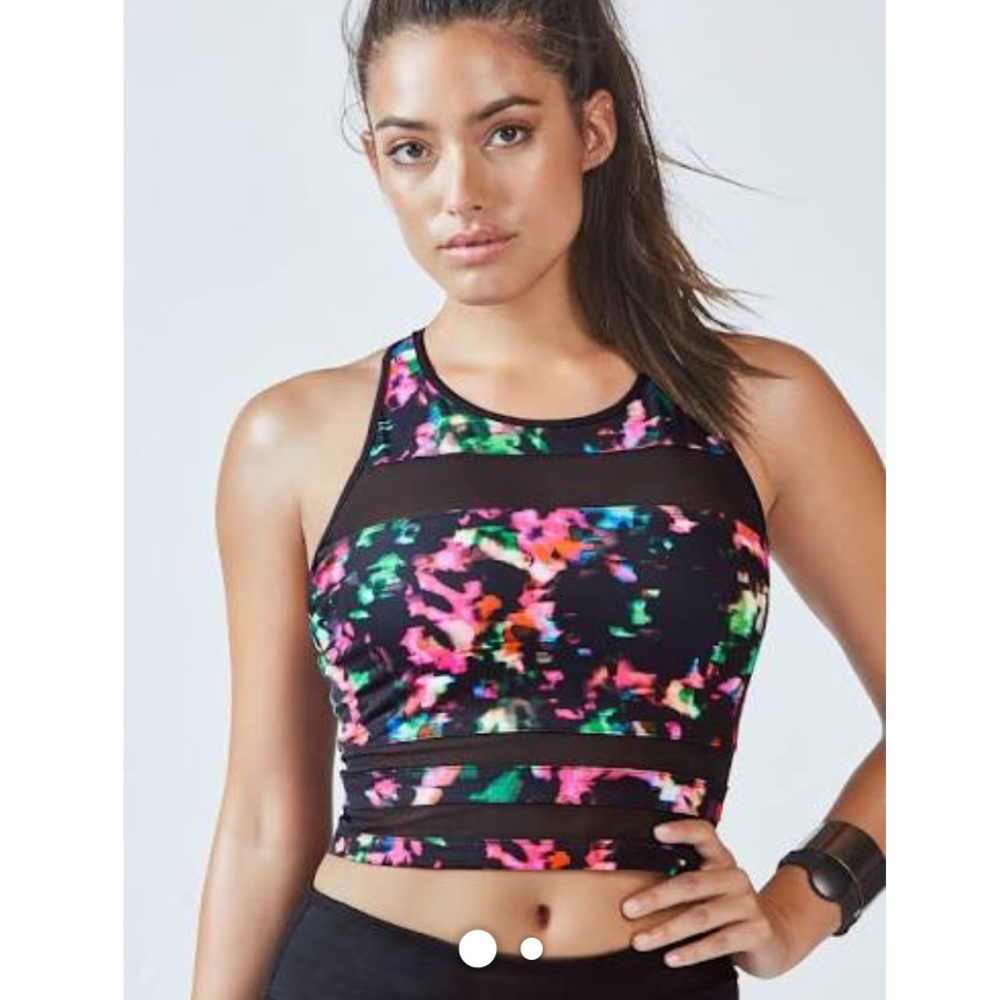 Size Medium Fabletics Malina Midi sports bra.